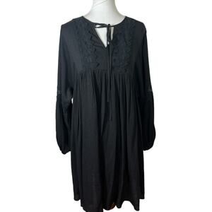 Easel Black Breezy Crepe Babydoll Dress with Lace Bodice Detail Size S